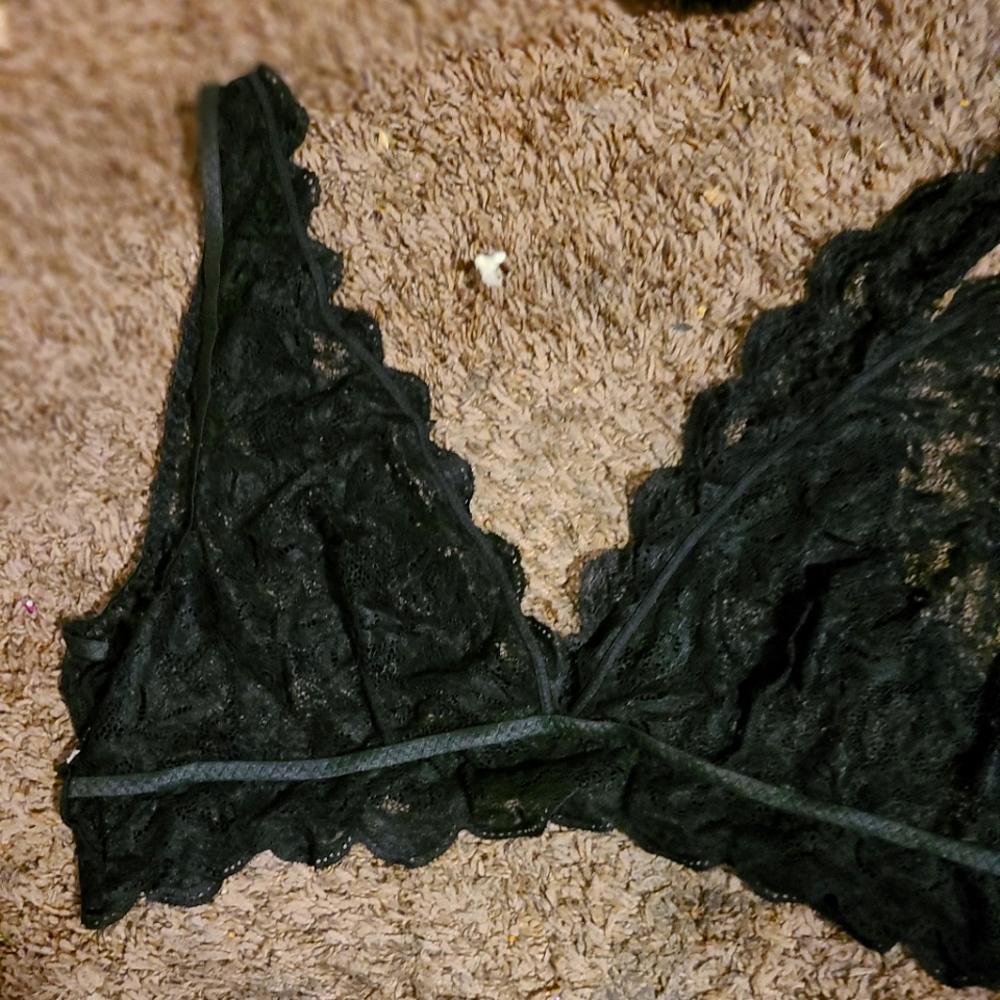 Lace bra